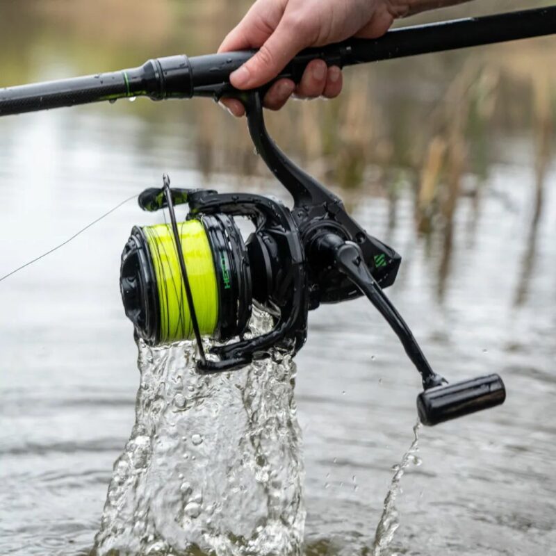 SONIK HEROX SPOD REEL + 200M 30lb BRAID